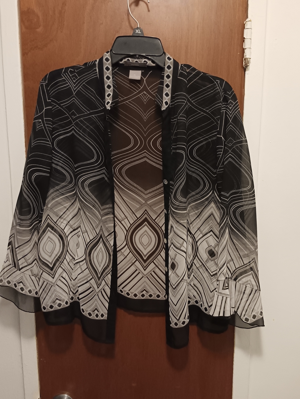 Investments Black and White Geometric Sheer Shirt - Petite Large